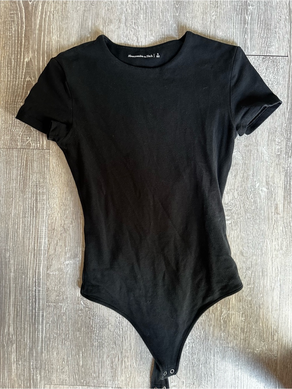 Abercrombie & Fitch short sleeve cotton blend seamless fabric bodysuit